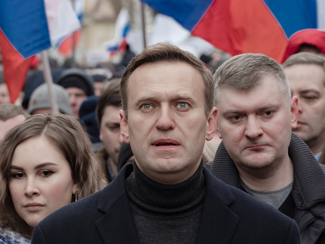L'oppositore Alexei Navalny in marcia in memoria del politico Boris Nemtsov, ucciso in Russia.
